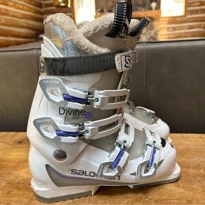 Salomon Divine Ski Boots in White and Gray